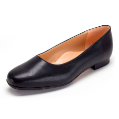 ballerine serveuse noire