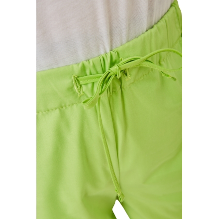 Ensemble médical femme vert pomme – tunique col rond et pantalon – vue 6