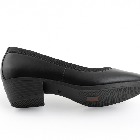 Chaussure hôtesse serveuse hôtelier femme