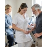 Tunique médicale amériacine Blanche infirmiere aide soignante — mise en situation : Médical / infirmier, Action métier
