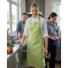 Tablier de cuisine couleur vert Lime — mise en situation : Cuisine / restauration, Action métier