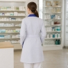 Blouse Martine portée en pharmacie — vue de dos