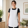 Tablier chasuble blanc réglable par pressions porté en aide à domicile