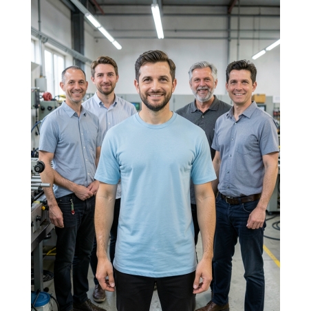 Tee shirt GILDAN 100 % coton mc Ciel — mise en situation : Industrie, Équipe