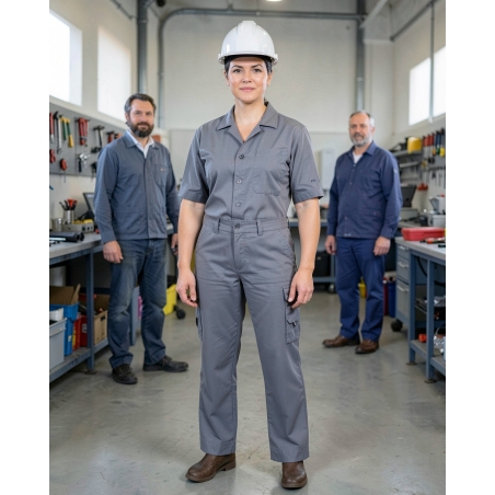 Pantalon de travail DASSY FEMME PESCO61 (245gr) GRIS — mise en situation : Industrie, Portrait individuel