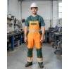Cote a bretelle Haute visibilite Dassy Orange Vert — mise en situation : Industrie, Portrait individuel