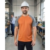 T-shirt de travail bicolore gris et orange — mise en situation : Industrie, Portrait individuel