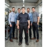 Pantalon de travail D-Mach noir et rouge — mise en situation : Industrie, Équipe