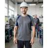 T-shirt de travail bicolore gris et bleu marine — mise en situation : Industrie, Portrait individuel
