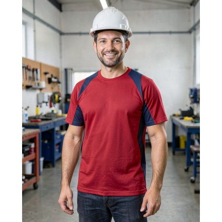 T-shirt bicolore rouge et gris de travail — mise en situation : Industrie, Portrait individuel