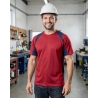 T-shirt bicolore rouge et gris de travail — mise en situation : Industrie, Portrait individuel