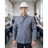 PBV Blouson de travail et veste de travail Grise sans metal — mise en situation : Industrie, Portrait individuel