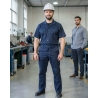 PBV Pantalon de travail TYPHON LIGHT NOIR Sans metal — mise en situation : Industrie, Portrait individuel