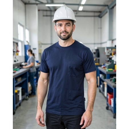 Tee shirt GILDAN 100 % coton mc Marine — mise en situation : Industrie, Portrait individuel