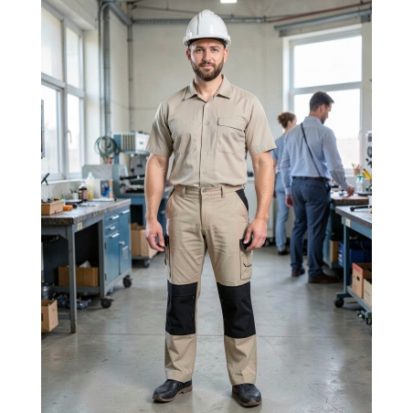 BOSTON28 Pantalon de travail BOSTON Beige par DASSY — mise en situation : Industrie, Portrait individuel