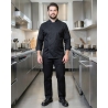 Pantalon de cuisinier noir — mise en situation : Cuisine / restauration, Portrait individuel
