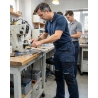 Pantalon de travail Originals 2 bleu marine — mise en situation : Industrie, Action métier