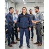 Veste de travail bicolore bleu marine et noir — mise en situation : Industrie, Équipe