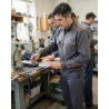 Veste de travail Panostyle gris et orange — mise en situation : Industrie, Action métier