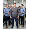 Veste de travail bicolore gris et orange — mise en situation : Industrie, Équipe