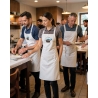 Tablier bavette blanc qu'est ce que tu mijotes — mise en situation : tablier_salle_equipe,