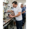 Polo piqué manches courtes homme White — mise en situation : Industrie, Action métier