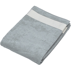 Drap de plage gris et Blanc